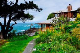 House by the Pacific Ocean