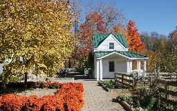 Little Country House